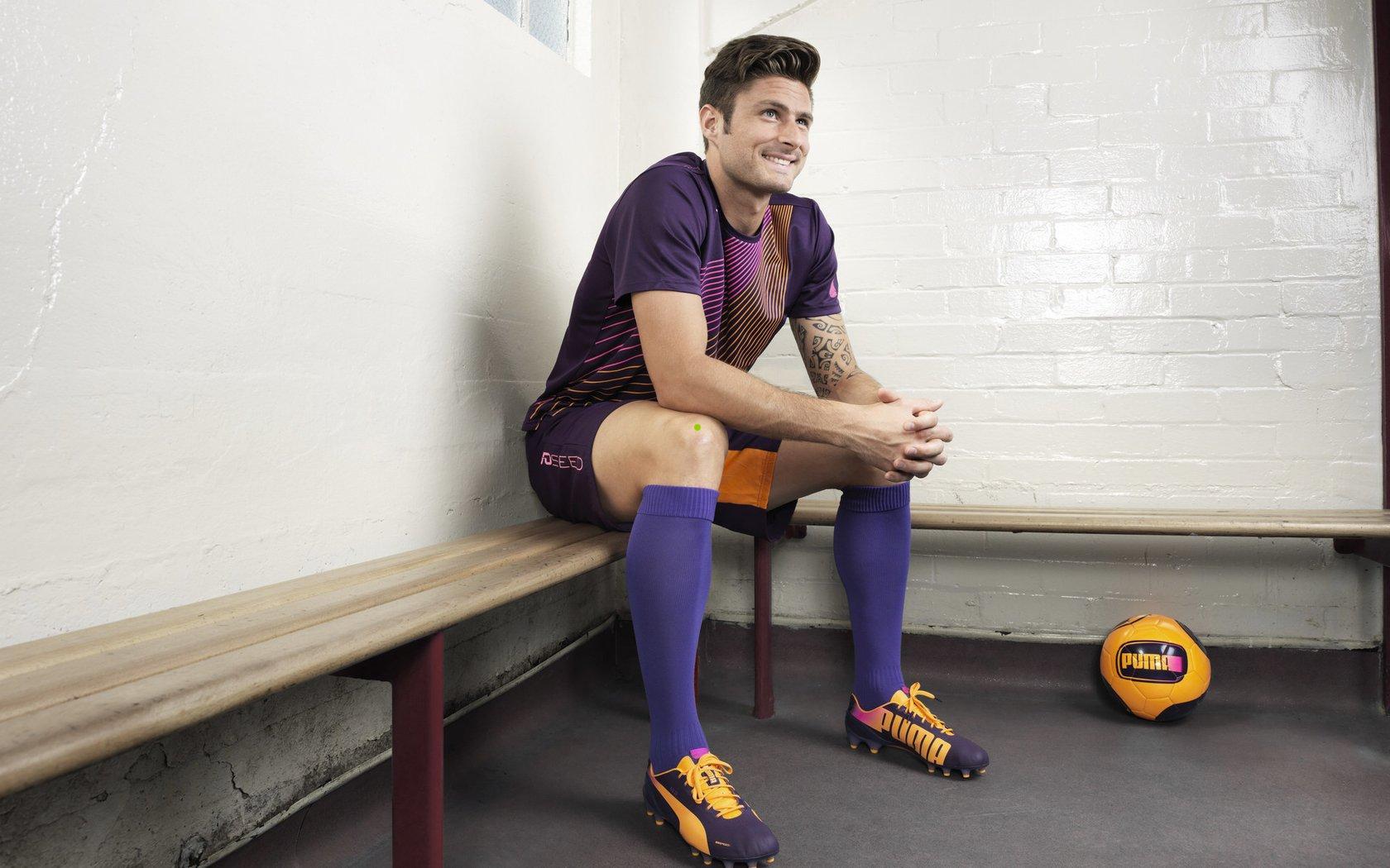 亚运男足浴血突围时隔十七年重返八强 蒋圣龙染红为晋级之路蒙上阴影