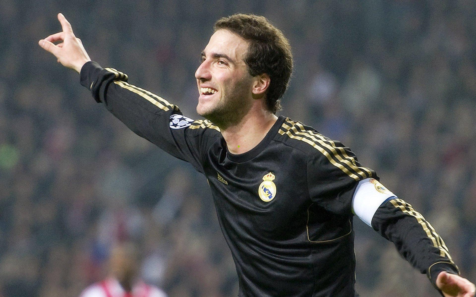 中超震撼战，何超世界波定乾坤 河南逆转蓉城终结争冠梦